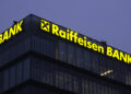Raiffeisen Bank розраховував на швидку перемогу росії на початку вторгнення – Bloomberg