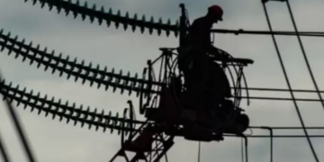 Блекаут повертається: в Києві та області збільшилась тривалість відключень світла