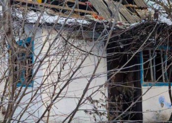 Вибухова хвиля знищила будинки: на Київщині показали місце падіння БпЛА, – ФОТО