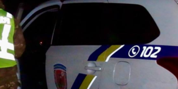 Сильний вибух у Києві: поліція оточила багатоповерхівку, – ФОТО