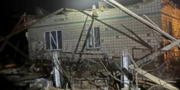 Кровопролиття на місці потужного вибуху: наслідки атаки рф на Київщину, – ФОТО