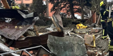 Нардеп Дмитро Разумков: ракета впала неподалік мого будинку на Київщині, – ФОТО