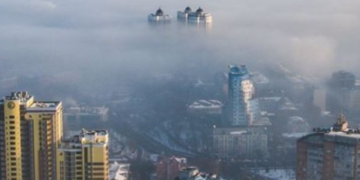Смог досяг найвищого рівня: над Києвом виникла екологічна аномалія, – ФОТО