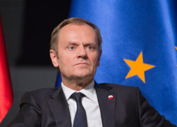 Туск прокоментував блокування кредиту Україні