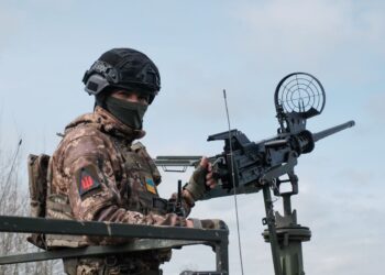 Росія запустила по Україні балістику та понад 100 дронів: деталі нічної атаки