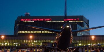 Дрони на підльоті до москви: роботу зупинили всі аеропорти