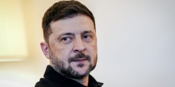 “Із задоволенням прийняв би”: Зеленський про ядерну зброю від Британії та Франції