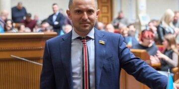 Скандально відомий нардеп Куницький, який зник у 2024 році, засвітив своє місцеперебування