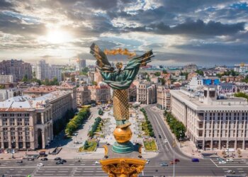 У Києві працюють сили ППО