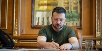 Зеленський підписав закон про протидію дискримінації та сексуальним домаганням у війську