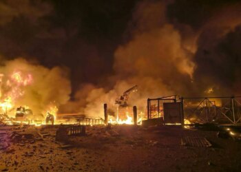 Ракетна атака на Бровари: є загиблий та поранені