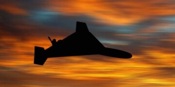 Ворожий дрон атакував енергообʼєкт біля Нововолинська, є перебої зі світлом та водою