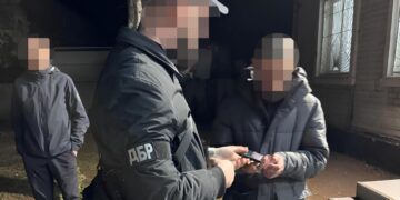 Силою “мобілізували” 60-річного: на Волині затримали посадовця ТЦК, але там заперечують побиття