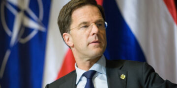 НАТО шукає шлях відкрити Ормузьку протоку