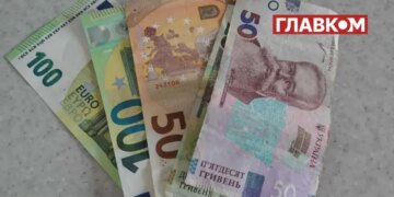 Курс валют 15 березня 2026: скільки коштують долар, євро і злотий