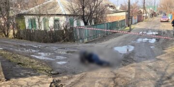 Стрілянина під час перевірки документів: у Слов’янську загинув поліцейський