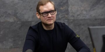 Незаконне збагачення та хабар: справу ексзаступника глави ОП Смирнова розглядатиме колегія суддів ВАКС