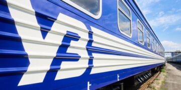 Укрзалізниця тимчасово змінює маршрути на Сумщині після удару РФ по поїзду