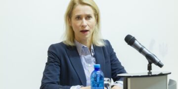 США хочуть розділити Європу – Каллас