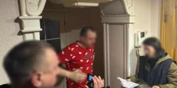 На Сумщині викрили шахраїв, які «продавали» квадрокоптери й автомобілі для військових