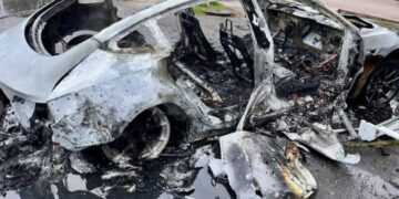 Росіяни вдарили дроном по Нікополю, 11 поранених, серед них дитина