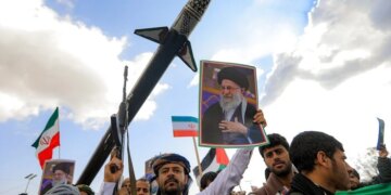 Американська розвідка сумнівається, що війна призведе до повалення режиму в Ірані – WP