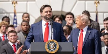 Венс прокоментував відставку голови контртерористичного центру США через війну в Ірані