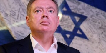 «Паніки немає». Посол розповів, скільки українців хочуть залишити Ізраїль через війну
