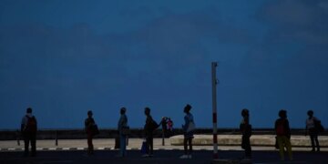 Масштабний блекаут залишив мільйони людей без світла на Кубі