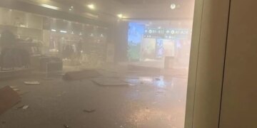 ОАЕ закривають посольство в Тегерані після прямих ракетних атак з боку Ірану