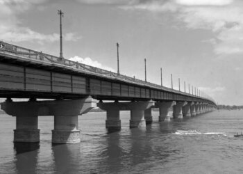 Столична влада звернулася до поліції через недостовірну інформацію про міст Патона