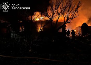 Удар по Запоріжжю: є поранені, пошкоджено будинки (фото)