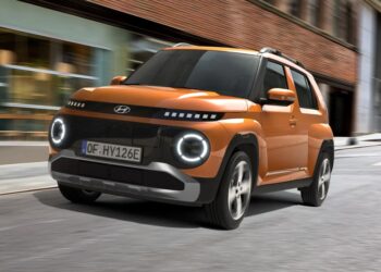 Hyundai оновлює доступний електромобіль EV