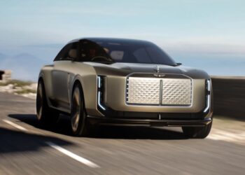 Volkswagen не згортає проєкт люксового електромобіля EV