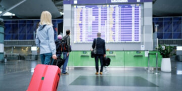 Авіаквитки дорожчають через війну на Близькому Сході