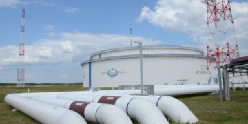 Угорщина політизує питання ремонту нафтопроводу “Дружба”