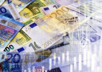 Євро обвалилося, долар росте: курс на 3 березня та як війна з Іраном впливає на валюту