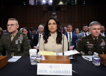 Голова розвідки США пропустила незручний факт про Іран на слуханнях у Сенаті