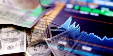 Курс валют на 26 березня: в обмінниках штиль, а банки знижують ціни