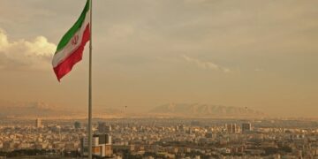 Іран вербує дітей від 12 років до сил безпеки та виставляє їх на блокпостах – ЗМІ