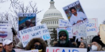 У США спалахнула нова хвиля протестів під гаслом “Без королів”