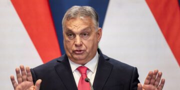 Скандал з Угорщиною: навіщо Орбану захоплення інкасаторів і чи буде дефіцит валюти в Україні