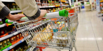 Україна увійшла до топ-15 країн за прогнозованим зростанням цін на продукти у 2026 році
