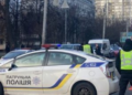 Сильний удар забрав життя: в Києві “розірвало” автівку, є постраждалий