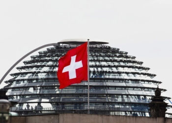 Швейцарія збільшує витрати на ППО