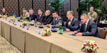 Зустріч в Абу-Дабі під питанням: що кажуть в Україні та РФ про наступні переговори