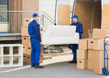 Як безпечно перевезти особисті речі з України за кордон у 2026 році