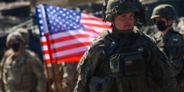 США терміново перекидають тисячі військових на Близький Схід, – Reuters