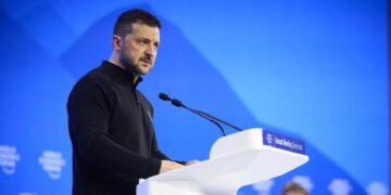 “Погане передчуття”: Зеленський стурбований впливом іранської війни на мирний процес в Україні