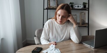 В Україні зростуть ціни, якщо ФОПи почнуть платити ПДВ: бліц з економістом КНЕУ